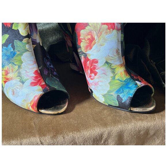 Miss L Victorian Floral Peep Toe Wedges - Picture 3 of 7